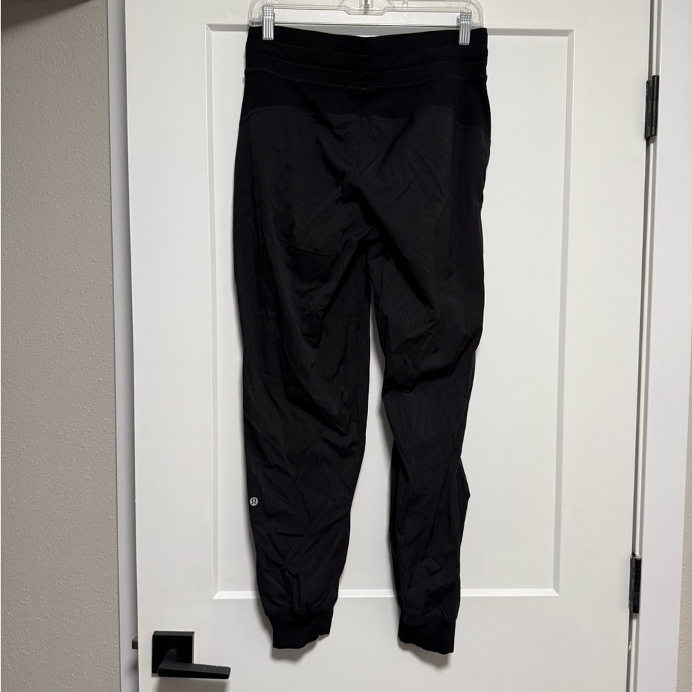 Lululemon Dance Studio Jogger *29" Black Size 8 - Picture 4 of 5